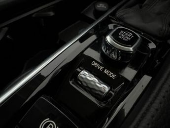 Volvo V90 2.0 T4 Momentum Plus (190 ps) - CARPLAY - PARK ASSIST - LED