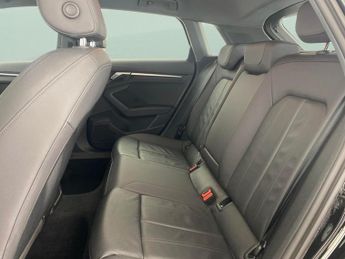 Audi A3 1.4 TFSIe 40 Sport Sportback Plug-in S Tronic 13kWh (204 ps) - B