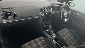 Volkswagen Golf 2.0 TSI GPF GTI Performance DSG (245 ps) - REVERSE CAM - HEATED 