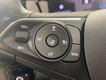 Vauxhall Mokka Electric 50kWh Elite Premium (136 ps) - REVERSE CAM - HEATED SEATS - NAV