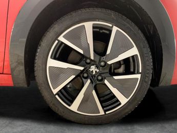 Peugeot E-208 50kWh GT (7kW Charger) (136 ps) - LED - REVERSE CAM - NAV
