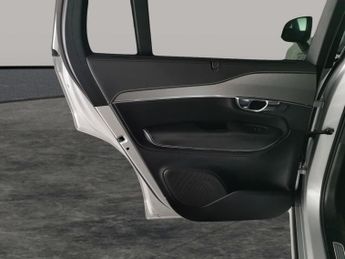 Volvo XC90 2.0h T8 Twin Engine Recharge 11.6kWh R-Design Plug-in 4WD (390 p