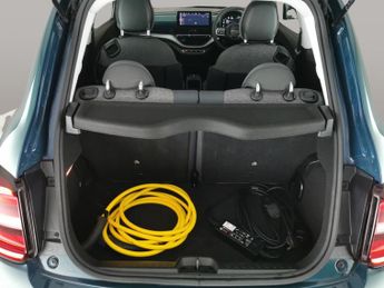 Fiat 500e 42kWh Icon (118 ps) - LANE DEPARTURE  - BLUETOOTH - CRUISE