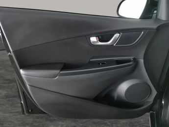 Hyundai Kona 1.6 h-GDi SE Connect DCT (141 ps) - BLUETOOTH - DIGITAL DASH - P