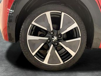 Peugeot E-208 50kWh GT (7kW Charger) (136 ps) - LED - REVERSE CAM - NAV