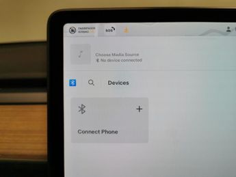 Tesla Model Y SUV RWD (346 ps) - HEATED STEERING - BLIND SPOT ASSIST - WIFI