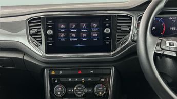 Volkswagen T-Roc 1.5 TSI GPF EVO SEL DSG (150 ps) - NAV - CARPLAY - LED