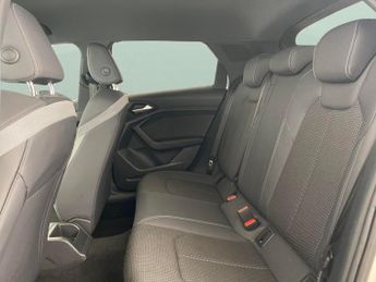 Audi A1 1.0 TFSI 25 S line Sportback S Tronic (95 ps) - CRUISE - AIR CON