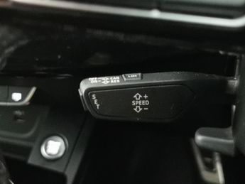 Audi A4 2.0 TFSI 40 Black Edition S Tronic (204 ps) - B&O AUDIO - LED - 