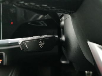 Audi Q3 2.0 TDI 35 Black Edition Sportback S Tronic (150 ps) - REVERSE C