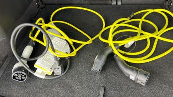 Volkswagen Tiguan 1.4 TSI 13kWh Life Plug-in DSG (245 ps) - NAV - BLUETOOTH - PARK