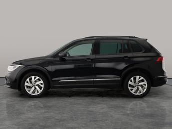 Volkswagen Tiguan 1.4 TSI 13kWh Life Plug-in DSG (245 ps) - NAV - BLUETOOTH - PARK