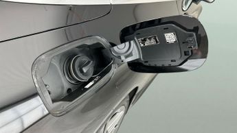 Mercedes-Benz C Class 2.0 C300 AMG Line (Premium) Cabriolet G-Tronic+ (258 ps) - SELF 