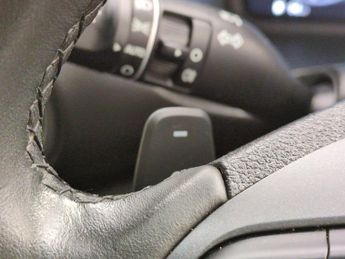 Hyundai Kona 1.6 h-GDi SE Connect DCT (141 ps) - BLUETOOTH - DIGITAL DASH - P