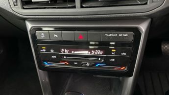 Volkswagen T-cross 1.0 TSI SEL DSG (110 ps) - PARK ASSIST - ADAPT CRUISE - CARPLAY