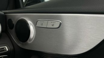 Mercedes-Benz C Class 2.0 C300 AMG Line (Premium) Cabriolet G-Tronic+ (258 ps) - SELF 