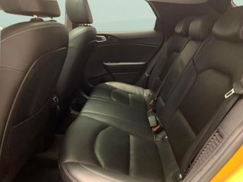 Kia Xceed 1.6 GDi 8.9kWh 4 Plug-in DCT (139 bhp) - NAV - HEATED SEATS