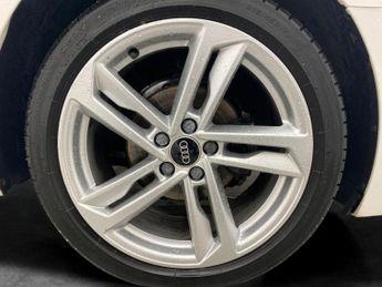 Audi A1 1.0 TFSI 25 S line Sportback S Tronic (95 ps) - CRUISE - AIR CON