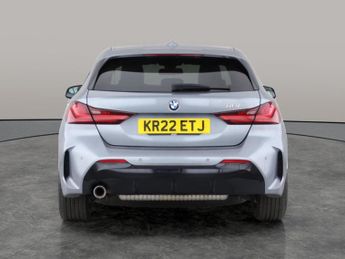 BMW 1 Series 1.5 118i M Sport (LCP) DCT (136 ps) - WIRELESS CHARGER