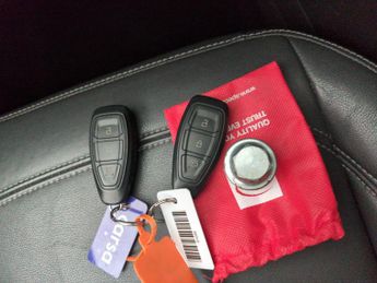 Ford Kuga 2.0 TDCi Titanium X Powershift AWD (180 ps) - FORD SYNC3 - KEYFR