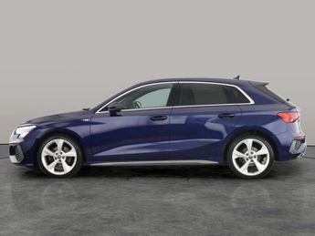 Audi A3 1.5 TFSI 35 S line Sportback S Tronic (150 ps) - LANE DEPARTURE 