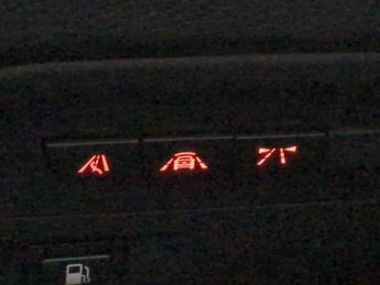 BMW 3 Series 2.0 330e 7.6kWh M Sport Plug-in (252 ps) - HUD - ADAPT CRUISE