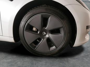 Tesla Model 3 Standard Range Plus RWD (241 bhp) - PARK ASSIST - LED - REVERSE 