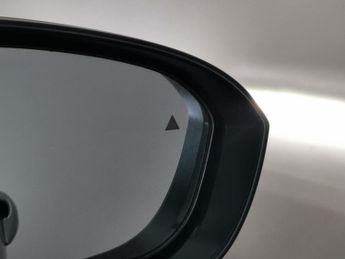 Nissan X-TRAIL 1.5 h e-POWER Tekna (204 ps) - PARK ASSIST - 360 CAM - LED