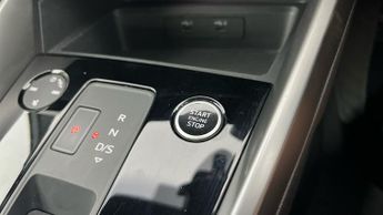 Audi A3 1.0 TFSI 30 S line Sportback S Tronic (110 ps) - LANE DEPARTURE 