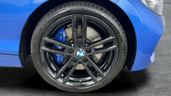 BMW 1 Series 2.0 118d M Sport Shadow Edition (150 ps) - KEYLESS START - AUTO 