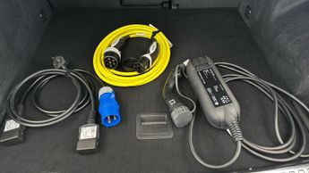 Audi Q3 1.4 TFSIe 45 Vorsprung Sportback Plug-in S Tronic 13kWh (245 ps)