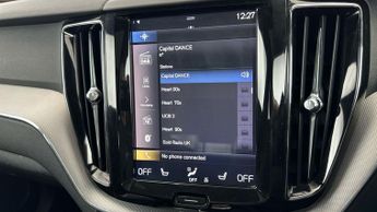 Volvo XC60 2.0h T8 Twin Engine 10.4kWh R-Design Plug-in AWD (390 ps) - SENS