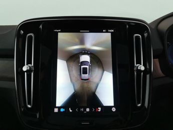 Volvo XC40 Recharge 69kWh Ultimate (231 ps) - ADAPT CRUISE - HK AUDIO - CAR