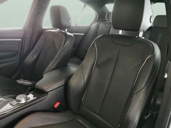 BMW 3 Series 2.0 330e 7.6kWh M Sport Plug-in (252 ps) - HUD - ADAPT CRUISE