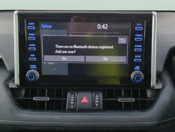 Toyota RAV4 2.5 VVT-h Design CVT (218 ps) - REVERSE CAM - NAV - HEATED STEER