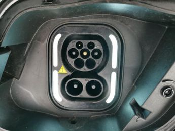 MG Mg4 51kWh SE (170 ps) - LANE DEPARTURE  - BLUETOOTH - DRIVING MODES