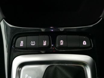 Vauxhall Crossland 1.2 Turbo Ultimate (130 ps) - REVERSE CAM - ALCANTARA - NAV