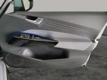 Volkswagen ID.3 Pro Performance 58kWh Life (204 ps) - ACTIVE LANE ASSIST - LED -