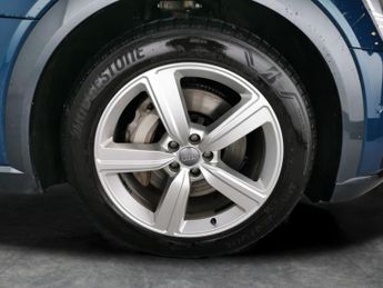 Audi e-tron 50 Technik quattro 71.2kWh (313 ps) - KEYLESS ENTRY - LED - REVE