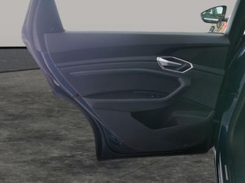 Audi e-tron 50 Technik quattro 71.2kWh (313 ps) - KEYLESS ENTRY - LED - REVE