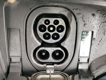 Audi e-tron 50 Technik quattro 71.2kWh (313 ps) - KEYLESS ENTRY - LED - REVE