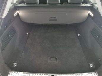 Audi e-tron 50 Technik quattro 71.2kWh (313 ps) - KEYLESS ENTRY - LED - REVE