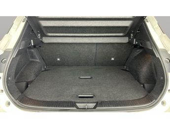 Nissan Qashqai 1.3 DIG-T MHEV N-Connecta XTRON (158 ps) - INTELLIGENT LANE INTE