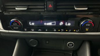 Nissan Qashqai 1.3 DIG-T MHEV N-Connecta XTRON (158 ps) - INTELLIGENT LANE INTE