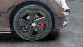 Volkswagen Golf 2.0 TSI BlueMotion Tech GTI DSG (230 ps) - ADAPT CRUISE - REVERS