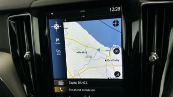 Volvo XC60 2.0h T8 Twin Engine 10.4kWh R-Design Plug-in AWD (390 ps) - SENS