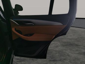 BMW iX3 80kWh Premier Edition (286 ps) - PARK ASSIST - REVERSE CAM - LEA