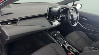 Toyota Corolla 1.8 VVT-h Icon Tech CVT (122 ps) - HEATED SEATS - LANE DEPARTURE