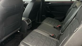 Volkswagen Tiguan Allspace 2.0 TDI R-Line DSG 4Motion (150 ps) - ELECTRIC BOOT - CLIMATE CO