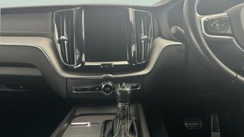 Volvo XC60 2.0 T5 R-Design Pro AWD (250 ps) - INTELLISAFE SURROUND - CONVEN